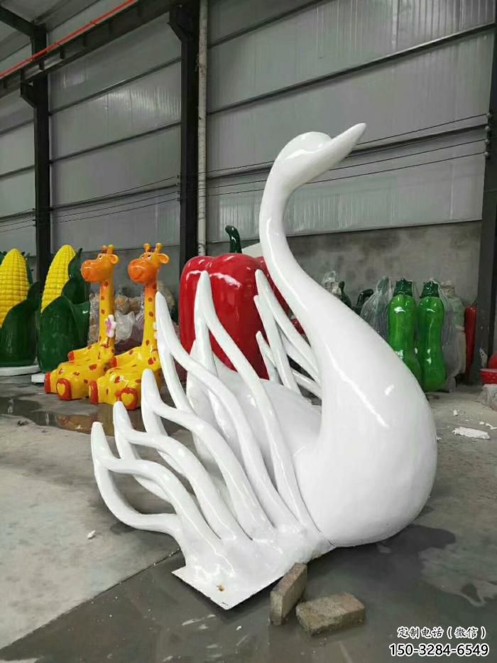 園林玻璃鋼天鵝雕塑 風景區(qū)仿真雕塑 廣場小品