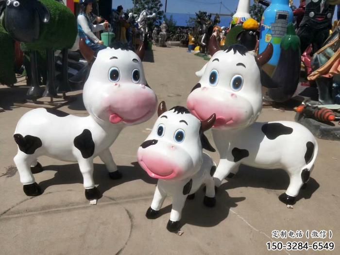 酒店小狗雕塑 庭院仿真雕塑 玻璃鋼彩繪小品雕塑