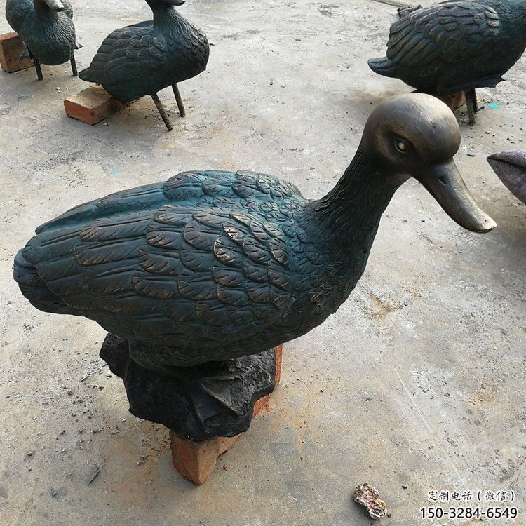 鴨子雕塑廠家，仿真動物， 公園廣場街頭擺件 (17)