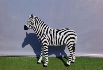 田間斑馬雕塑 彩繪仿真雕塑 園林擺件
