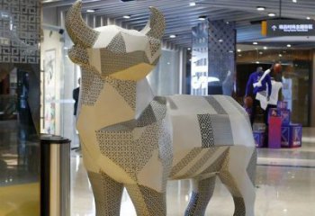 庭院小牛雕塑，現代小品，彩繪工藝