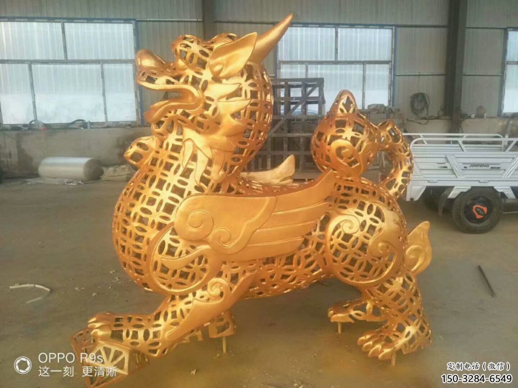 售樓部貔貅雕塑，噴砂發光雕塑，彩繪題材