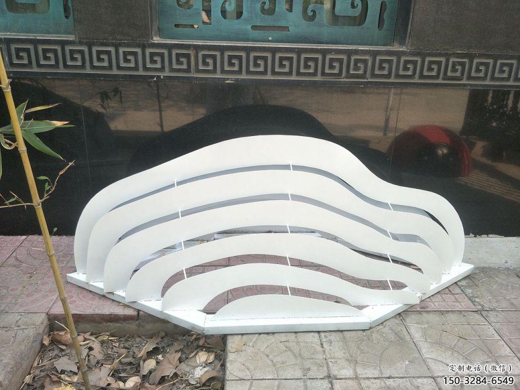 冷飲店景觀雕塑，鍍銅假山雕塑，鏡面工藝