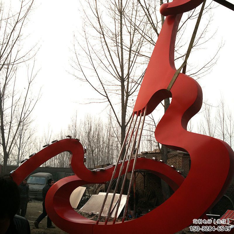 鏤空吉他雕塑 噴水園林小品 住宅小區(qū)雕塑