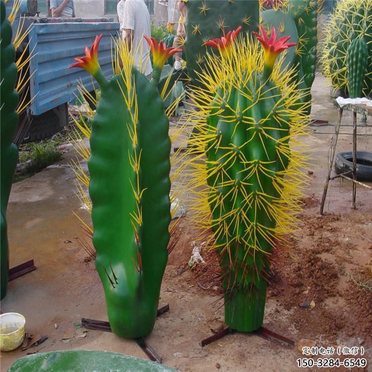 彩繪仙人掌雕塑 仿真雕塑 步行街?jǐn)[件