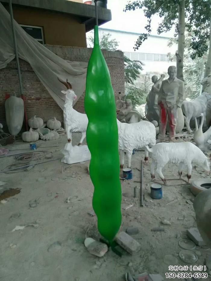 大型玻璃鋼豆角雕塑 門口創(chuàng)意雕塑 售樓處小品