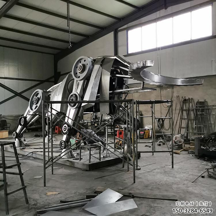 風景區(qū)機器人雕塑廠家 售樓處廣場雕塑 仿古擺件