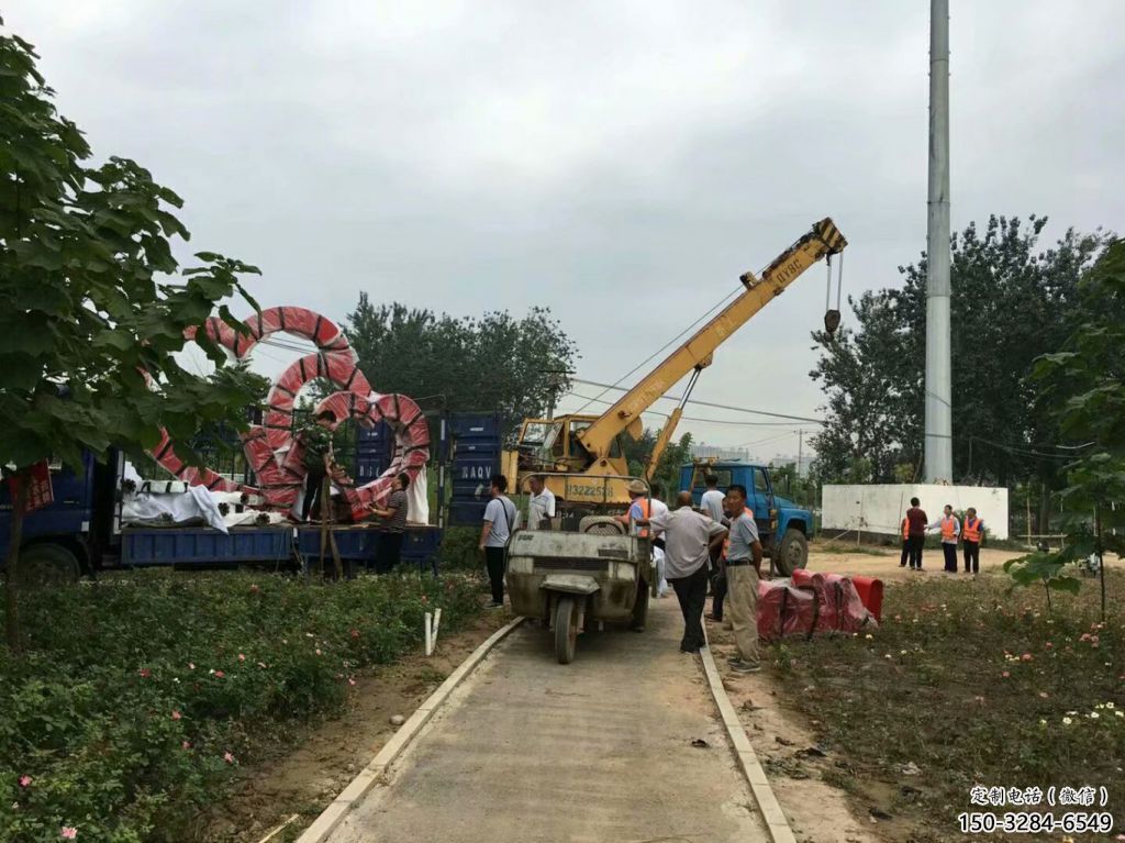 雙心雕塑 啞光桃心雕塑 公園心心相印雕塑