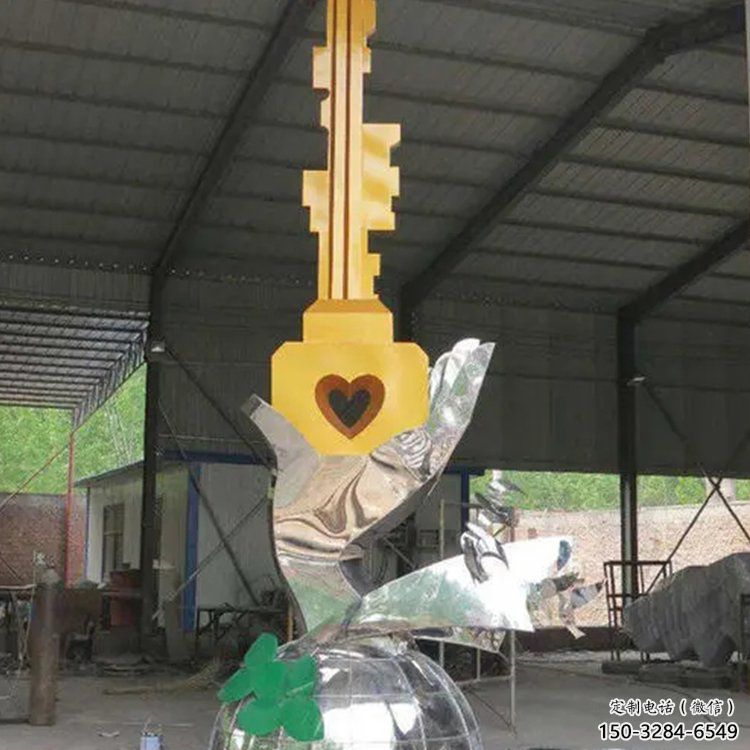 現(xiàn)代鑰匙雕塑 大型別墅區(qū)雕塑 彩繪金鑰匙雕塑