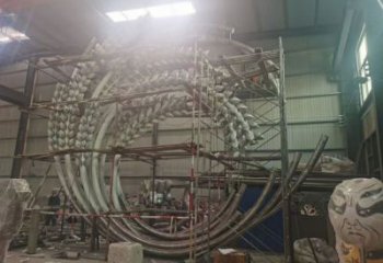 中式螺絲釘雕塑 啞光器械雕塑 游樂場工業(yè)雕塑