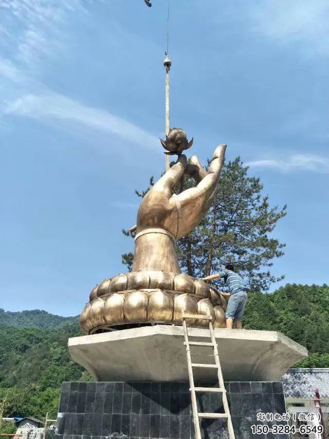 幾何佛手雕塑 發(fā)光公園雕塑 大門口觀音手雕塑