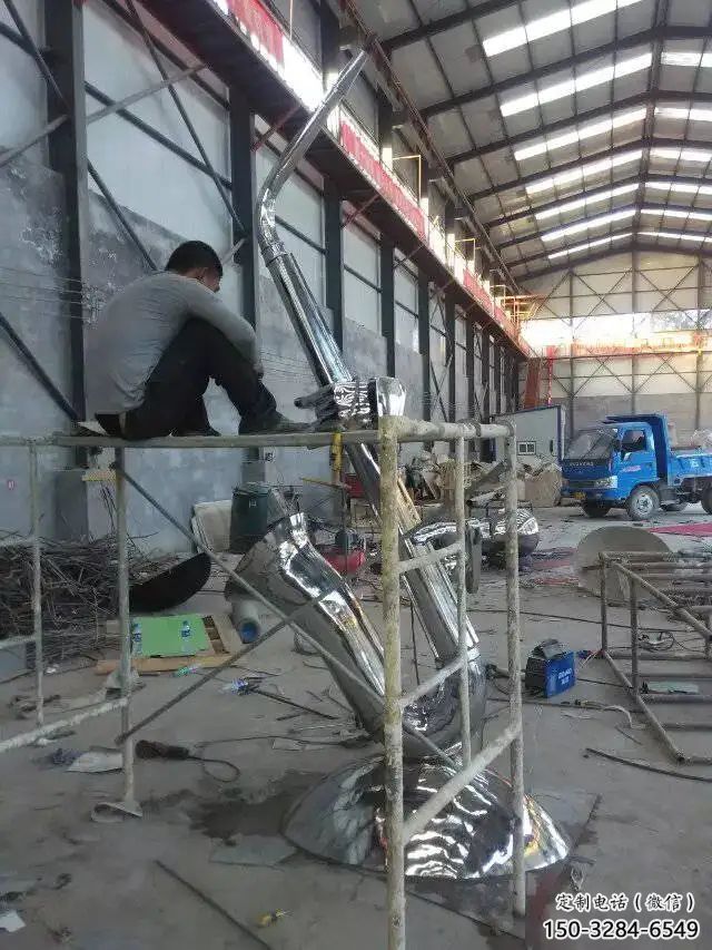 鍛造薩克斯雕塑 景觀西方樂隊雕塑 戶外樂器雕塑