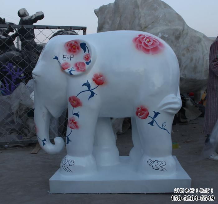 大象雕塑，戶外雕塑，彩繪玻璃鋼大象雕塑制造