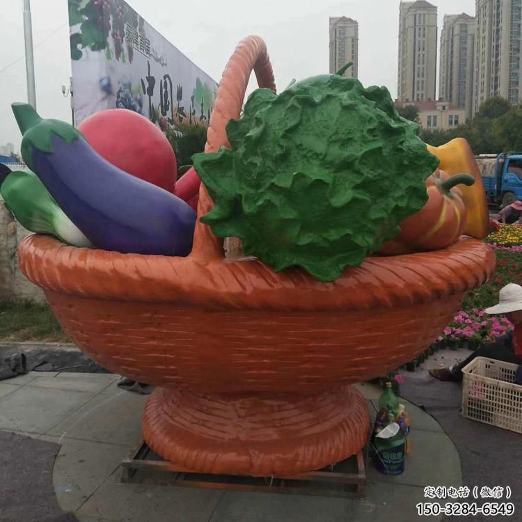 果籃雕塑觀賞型，街景小品，白菜果籃雕塑常用
