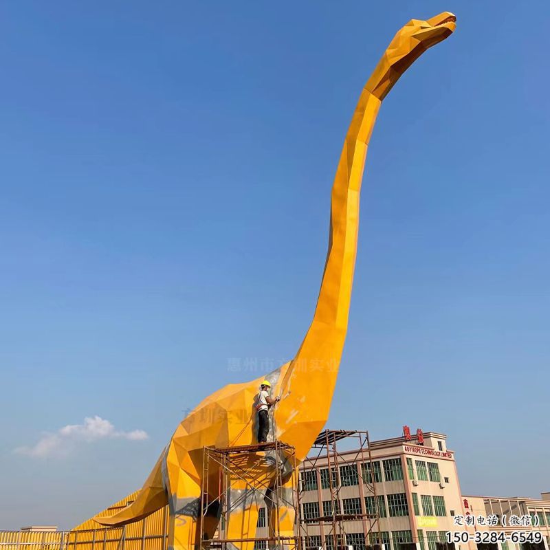 園林恐龍雕塑預定，城區(qū)小品，烤漆恐龍雕塑制造商