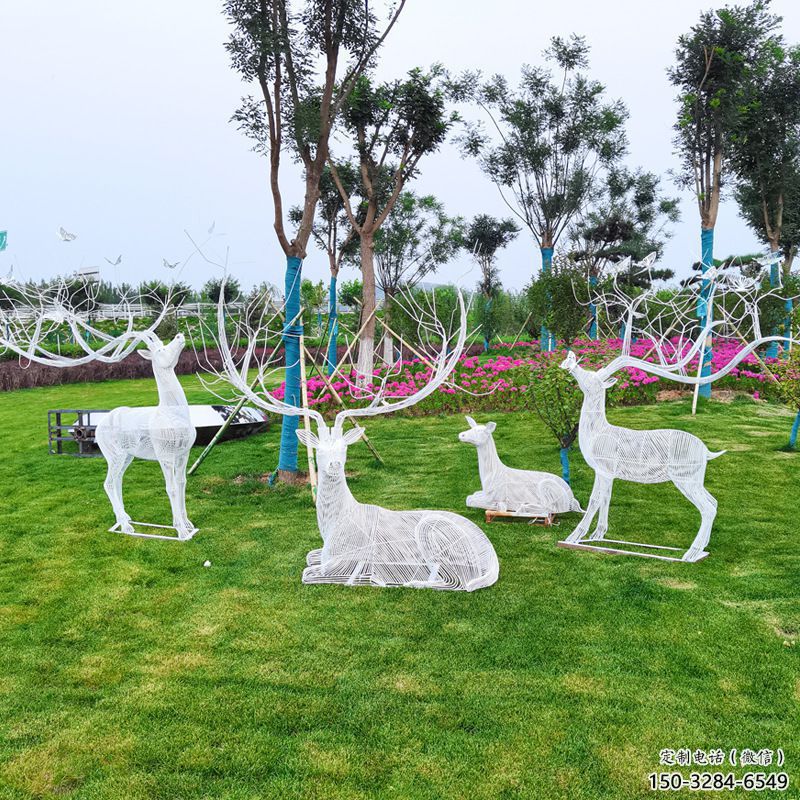 金屬小鹿雕塑制作，陸地擺件，鏤空小鹿雕塑制造商