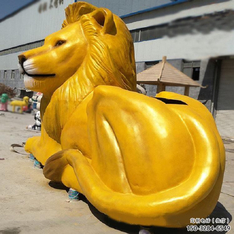臥式玻璃鋼彩繪獅子雕塑，動物仿真效果