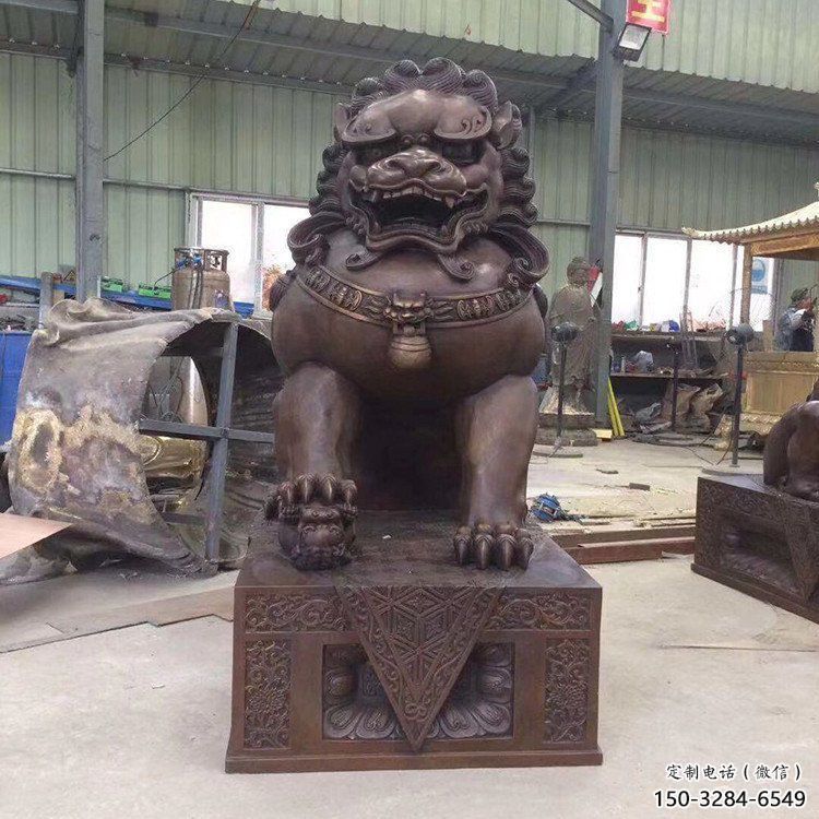 獅子雕塑優選，室外雕塑，鑄銅景觀蹲獅雕塑優選