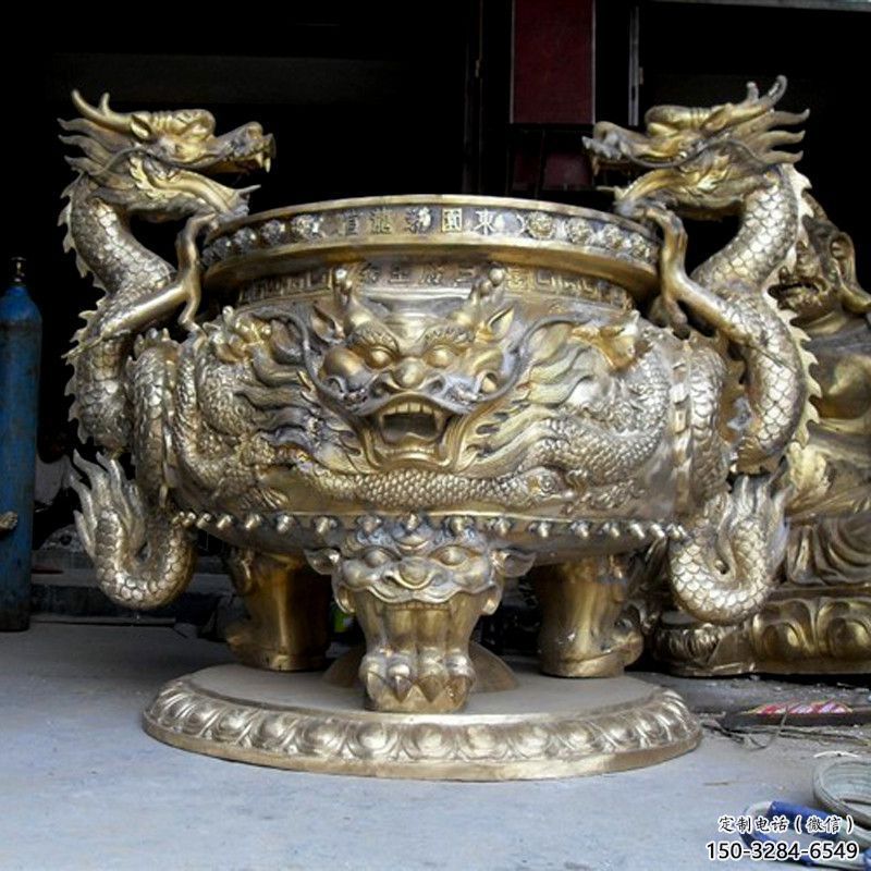 雙龍三足爐銅雕塑