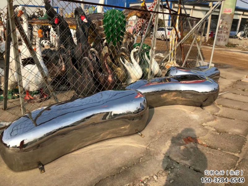 公園坐凳雕塑，噴砂發光雕塑，鍛造工藝