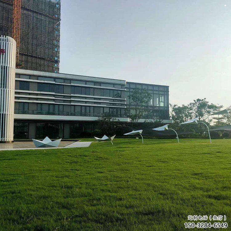 紙船雕塑通用，彩鋼制作，折紙船雕塑景觀指用