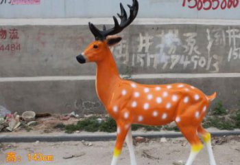 小鹿仿真雕塑，動物美陳小品，玻璃鋼彩繪動物雕塑廠家