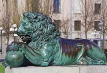 主題獅子雕塑制作，景觀美陳概念，青銅趴獅雕塑生產(chǎn)