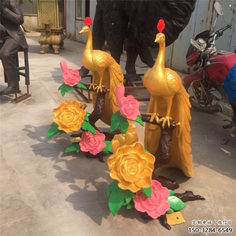 孔雀雕塑制作廠家，公園小品，銅孔雀雕塑優(yōu)選?