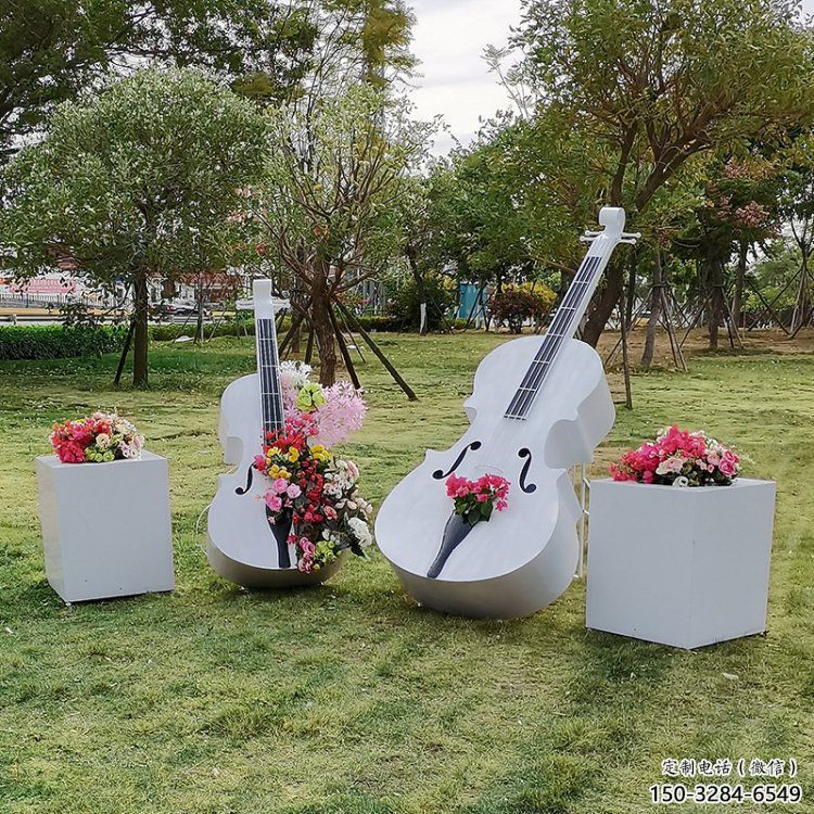 提琴雕塑批發(fā)，水景雕塑，不銹鋼提琴雕塑供求