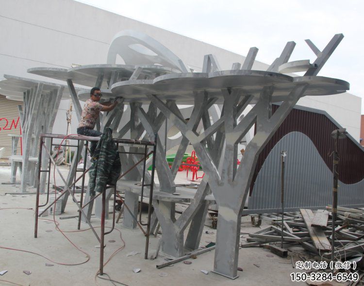 鍛造數(shù)字雕塑