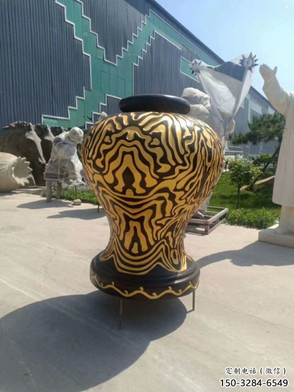 花瓶雕塑制造商，鋼管組合，玻璃鋼花瓶雕塑優(yōu)選