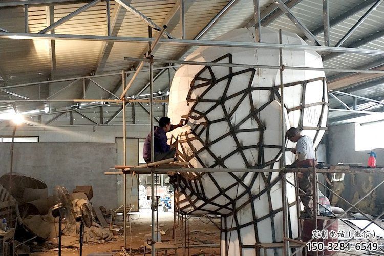 鐵藝人頭像雕塑制造，酒店擺件，鏤空人頭像雕塑選定