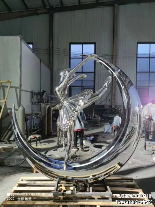 舞者雕塑優(yōu)選，城市裝飾，圓環(huán)舞者雕塑訂做