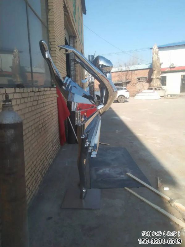 舞者雕塑優(yōu)選，陸地?cái)[件，廣場(chǎng)圓環(huán)舞者雕塑供給