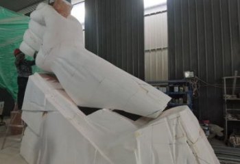 拳頭雕塑展品，公園小品，不銹鋼拳頭雕塑生產商