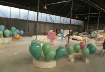 氣球樹雕塑廠家，彩繪構件，玻璃鋼氣球樹雕塑供應