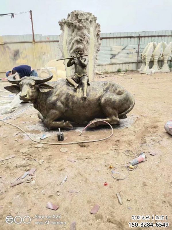 定西庭院牧童雕塑