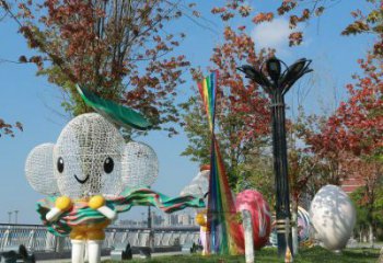 錦州戶外鏤空卡通雕塑供應，花園小品，鐵藝卡通雕塑展品