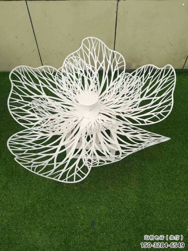 涼山梨花雕塑供應(yīng)，城市裝飾，鏤空梨花雕塑廠家優(yōu)選