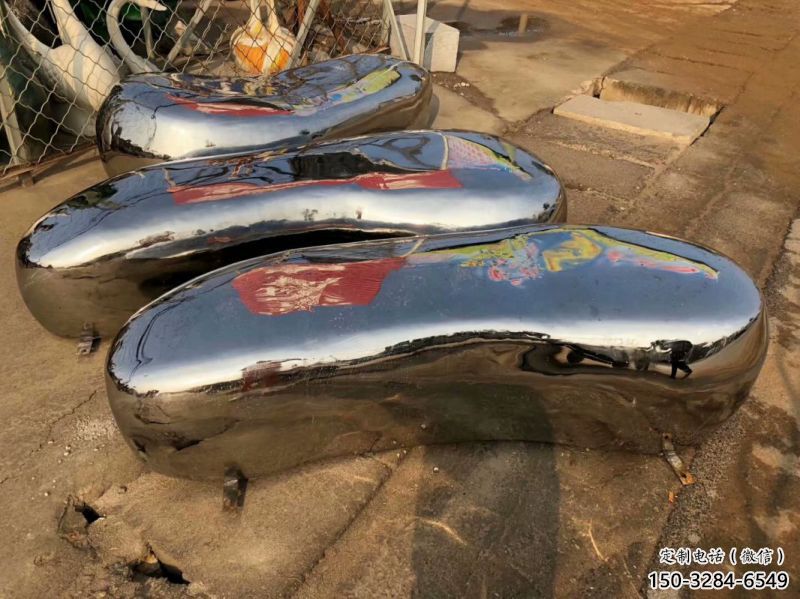 上城坐凳雕塑，小區園林雕塑，不銹鋼鏡面效果