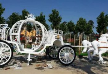 黔江廣場馬車雕塑